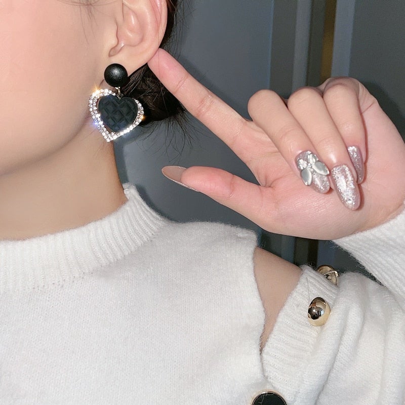 Yellow Gold Black Heart Earrings - Limited Edition Luxury Gold Collection