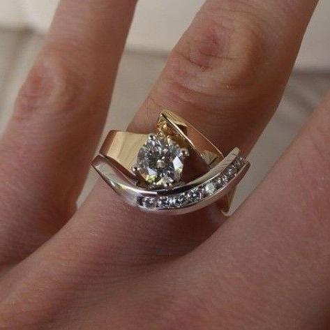 Vintage Irregular Gold and Silver Ring with Zirconia