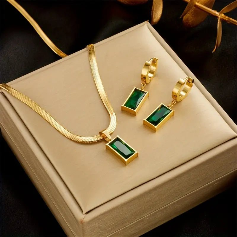 Nyx Iselotte Verdain Jewelry Set