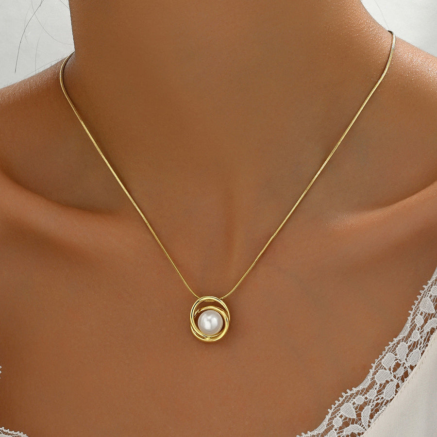 Women's Mother-of-Pearl Pendant Necklace