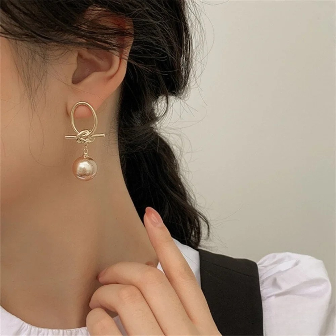 Timeless Pearl Earrings Elegant Exclusive Collection