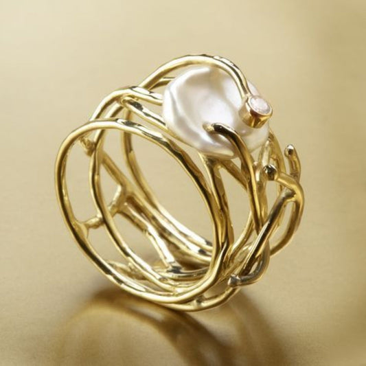 Dainty Vintage Gold and Pearl Ring