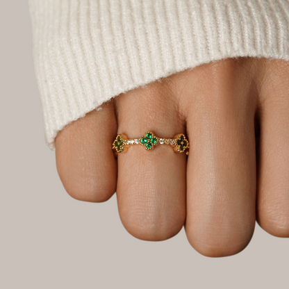 Four-Leaf Clover Crystal Ring
