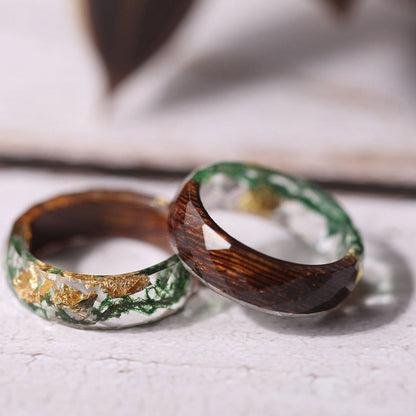 Emilia-Calou Wooden Orchid Ring