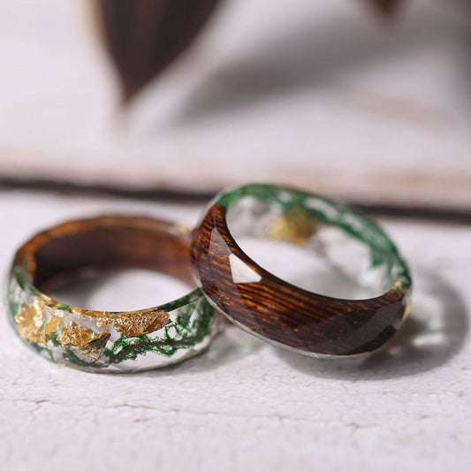 Emilia-Calou Wooden Orchid Ring