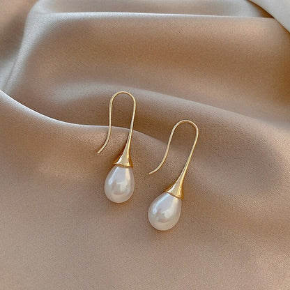 Pearl Teardrop Earrings