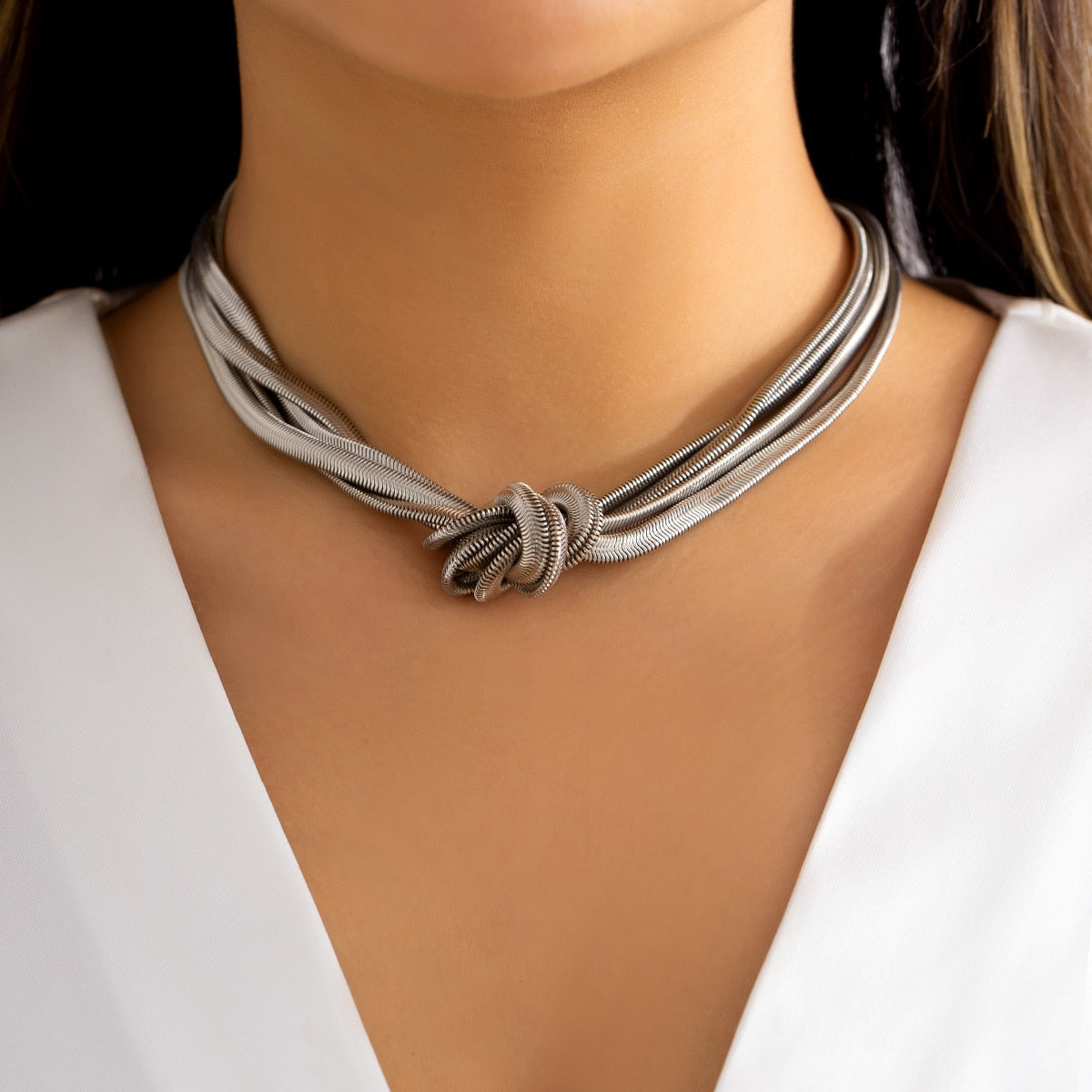 Izy - Intricate Knot Necklace
