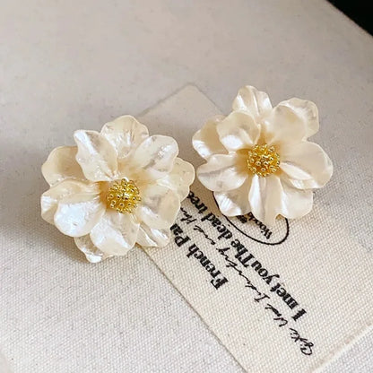 Opal Collection White Acrylic Flower Stud Earrings - Exclusive
