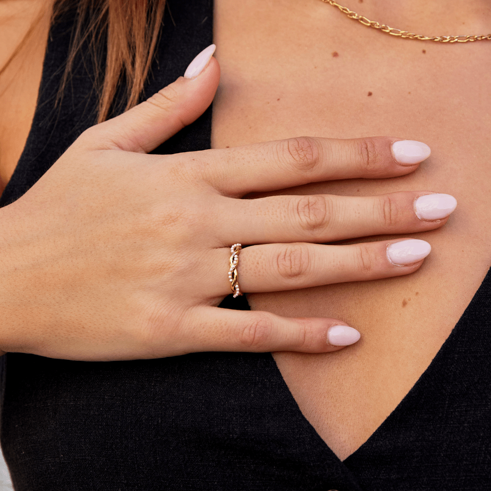 Bella Twist Pearl Ring
