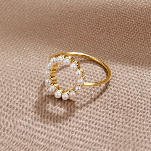 Sabrina Classic Round Pearl Ring